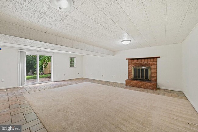 Building Photo - 7623 Highland St