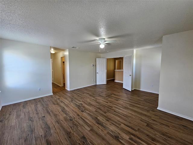 Building Photo - 1356 Fox Glenn