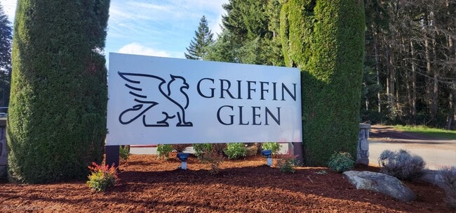 Building Photo - Griffin Glen II