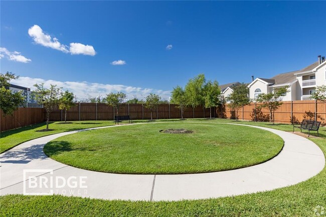 Building Photo - 418 S Centro Cir