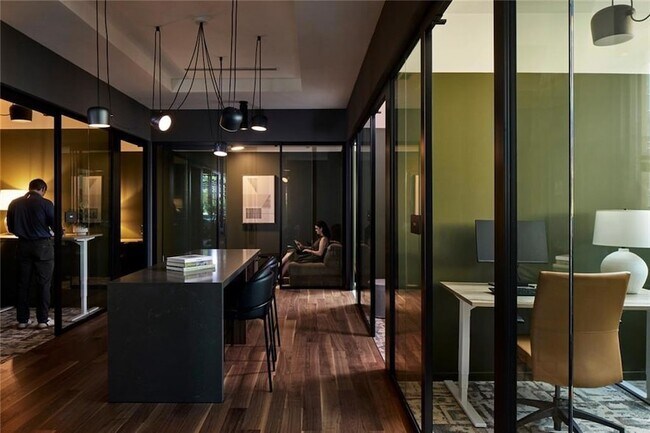 Building Photo - 1081 Juniper St NE