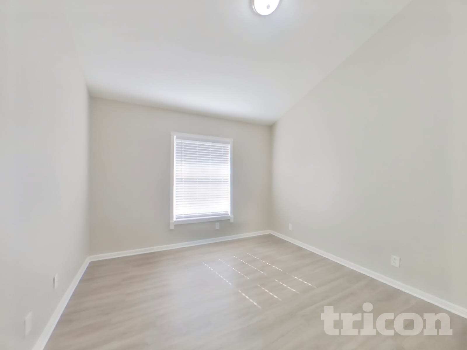 Building Photo - 3907 Briarcrest St