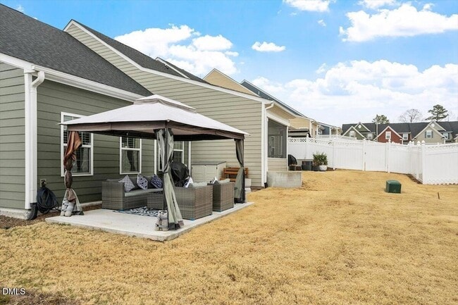 Building Photo - 156 Brier Ridge Dr