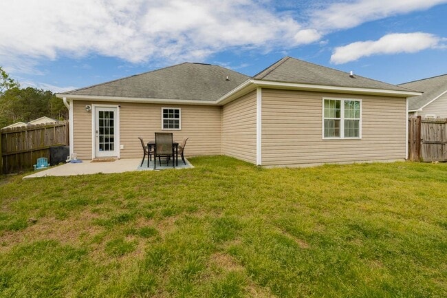 Building Photo - 4006 W T Whitehead Dr