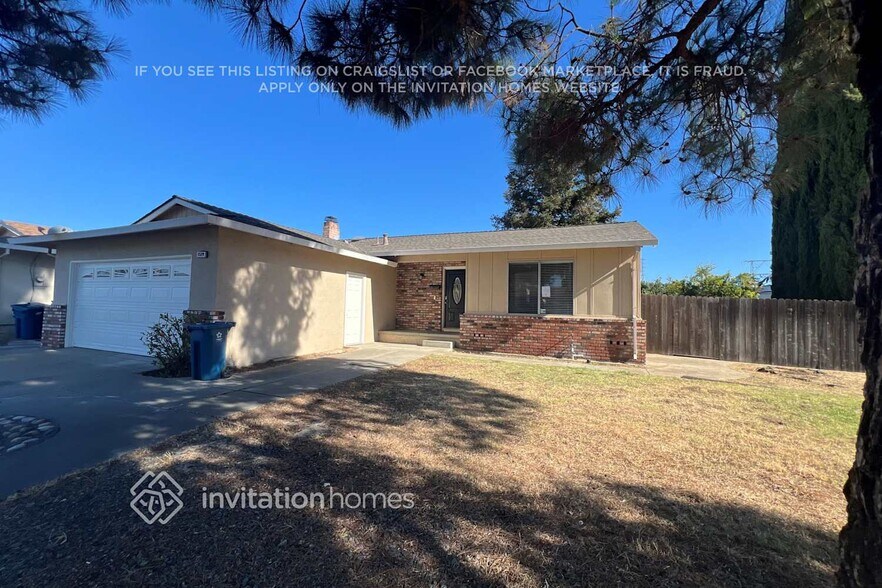Building Photo - 1529 Sandy Ct