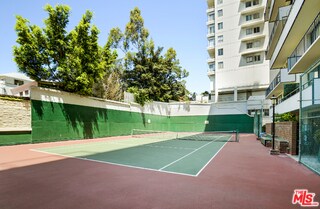 Building Photo - 10535 Wilshire Blvd