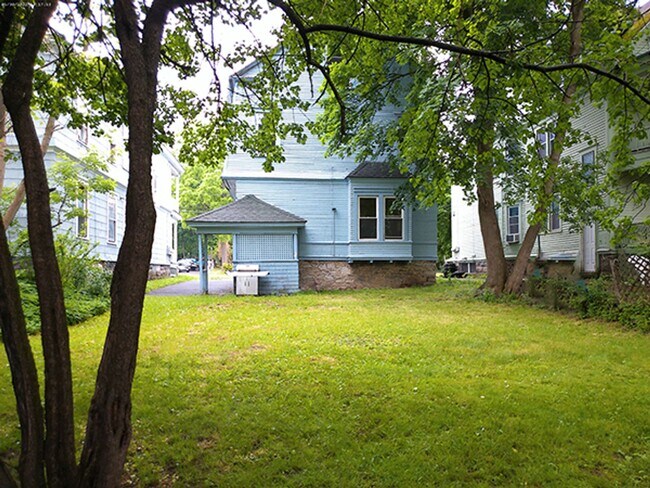 Building Photo - Charming Single Family Home One Block From...