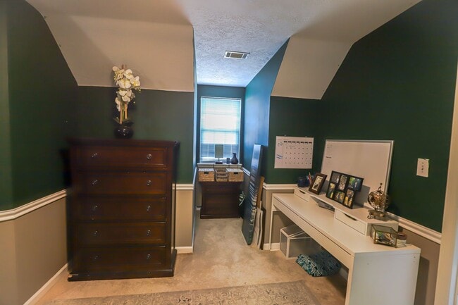 Building Photo - Gorgeous Family home in Columbia County
