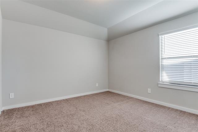 Building Photo - 2412 Green River Rd