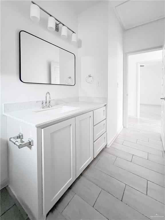 Building Photo - 19 Shavano Dr