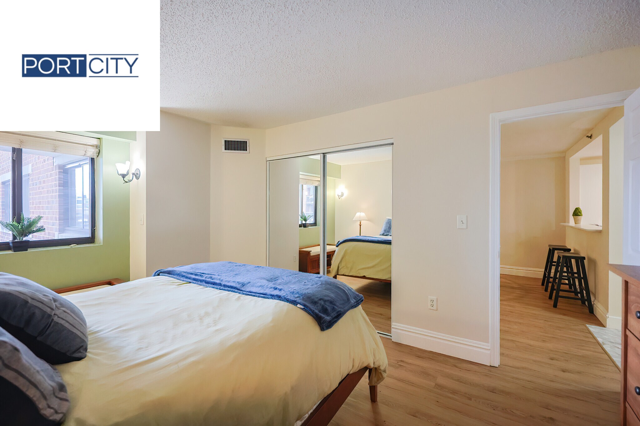 Building Photo - 15 N Beacon St