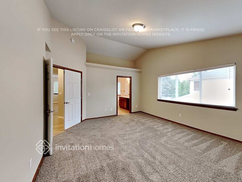 Building Photo - 8411 205th St Ct E