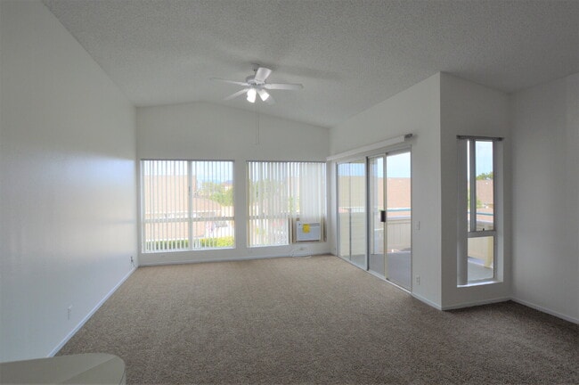 Building Photo - 6 Mos Lease - Ewa Beach 2br/2ba Townhome w/Garage at The Arbors
