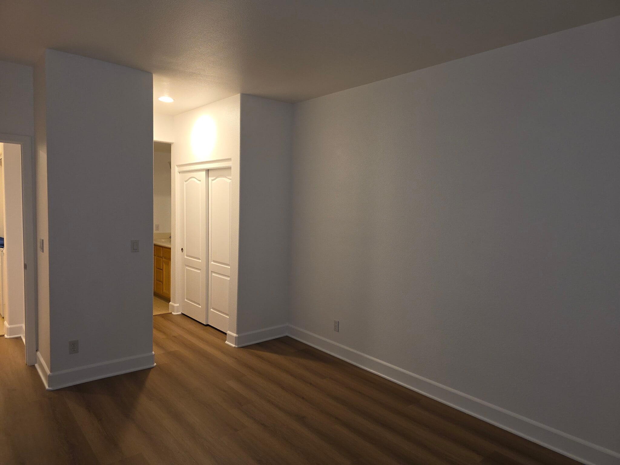 Building Photo - 426 Matteri Cir