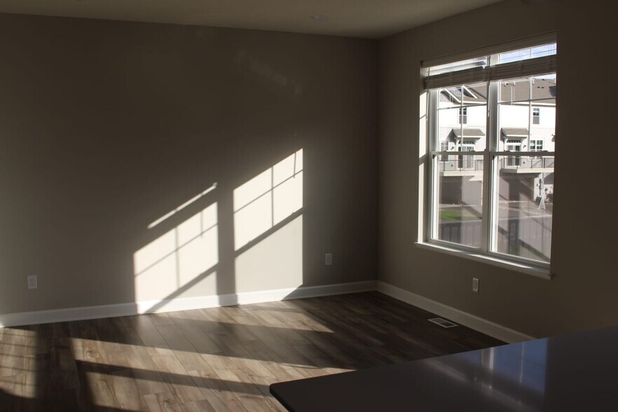 Dining Room - 7558 38th St N