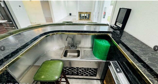 Building Photo - 2905 Mason Ave