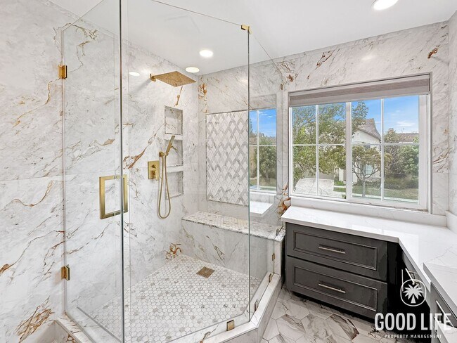 Building Photo - Price Reduced! Stunning 4BR Irvine Home in Resort-Style Community w/ Pool & Spa