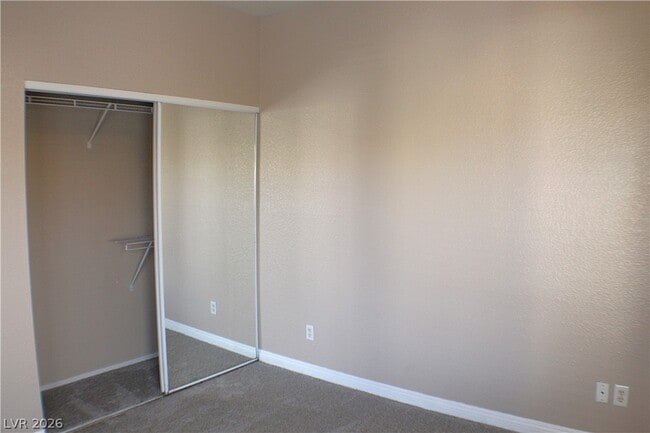 Building Photo - 251 S Green Valley Pkwy