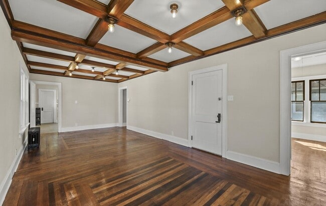 Building Photo - 37-39 Hazelwood Terrace