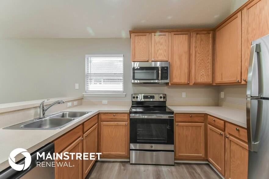 Building Photo - 86459 Sand Hickory Trail