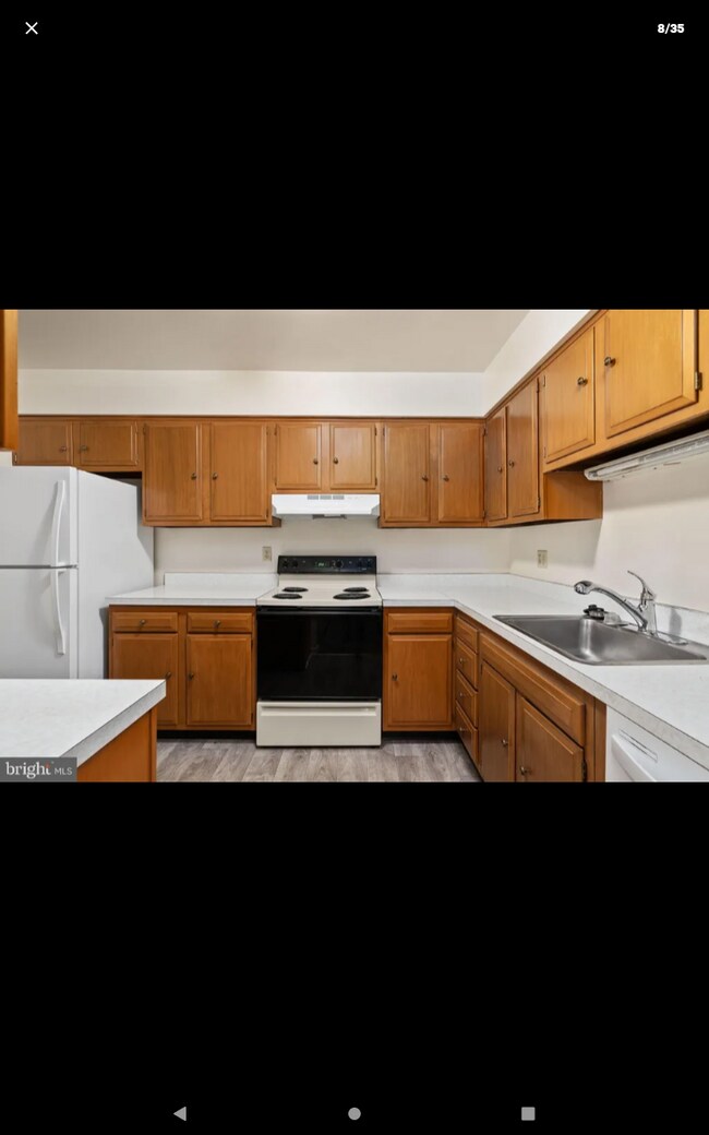 Building Photo - 4502 Garfield Ct
