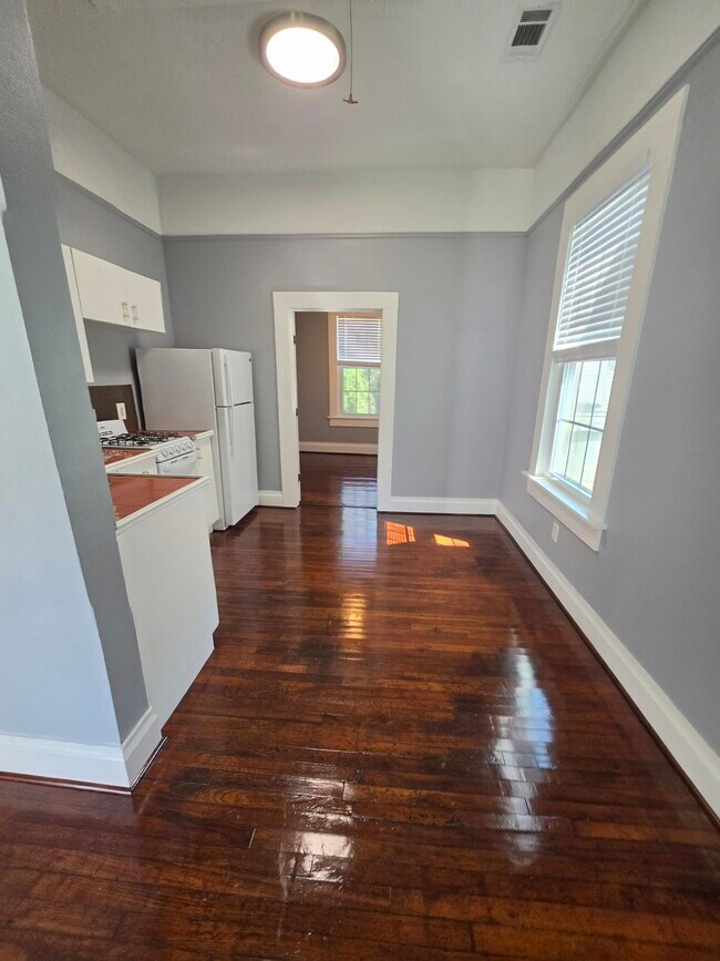 Building Photo - 3716 Avenue O