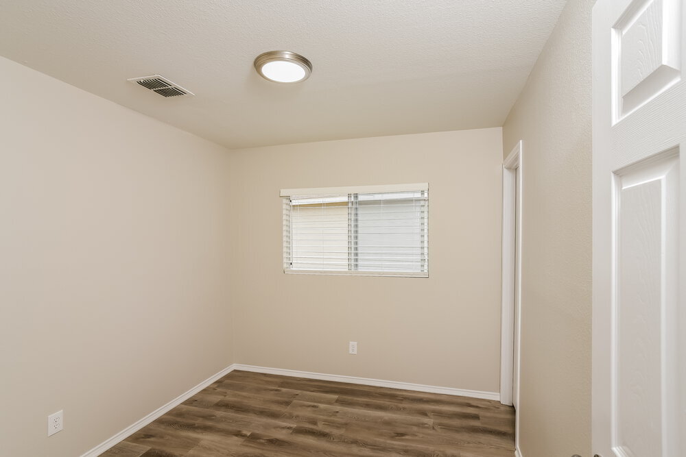 Building Photo - 9946 Kent Forest