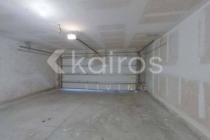 Building Photo - 4341 NW 34th Ave