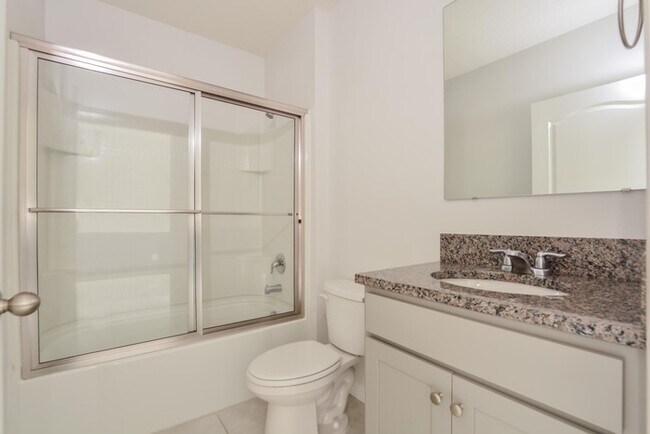 Building Photo - Bright 3-Bedroom Home in Clermont, FL