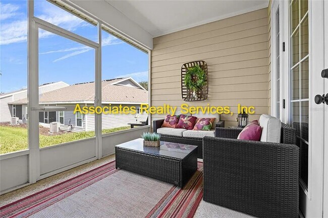 Building Photo - Low-Maintenance 2BR/2BA Townhome in Villas of Westend