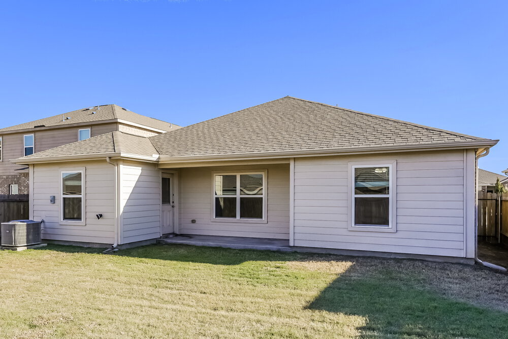 Building Photo - 157 Aaron St