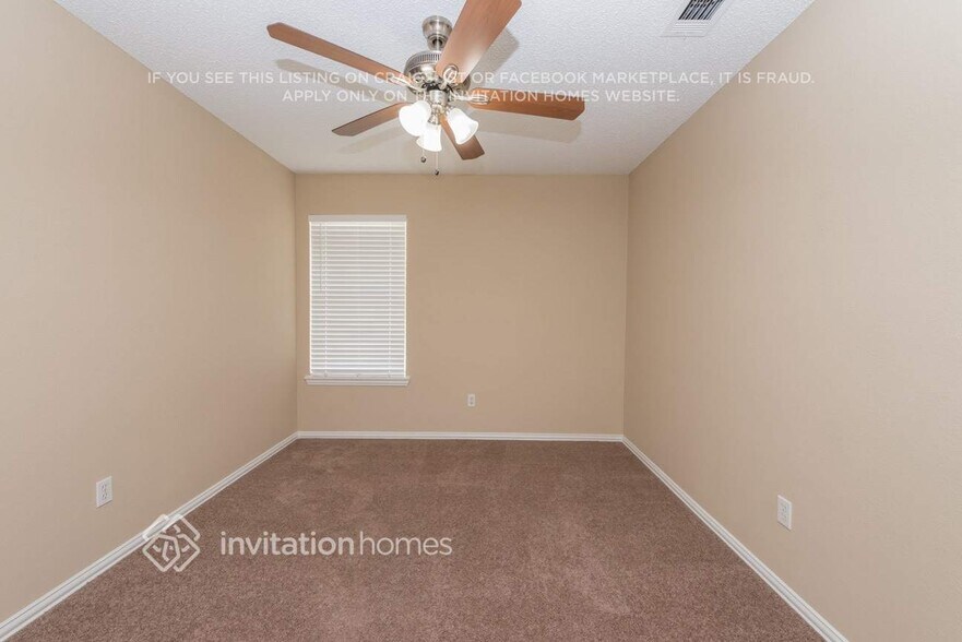 Building Photo - 5010 Ridgefield Ct