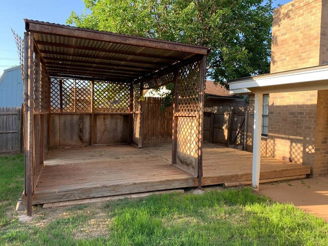 Building Photo - 408 Ironton Ave