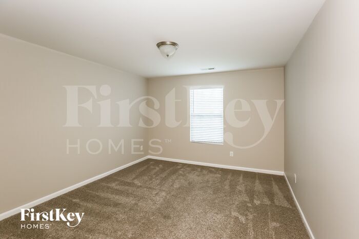 Building Photo - 10413 Kempsford Dr