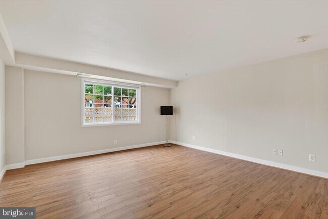 Building Photo - 1461A N Van Dorn St