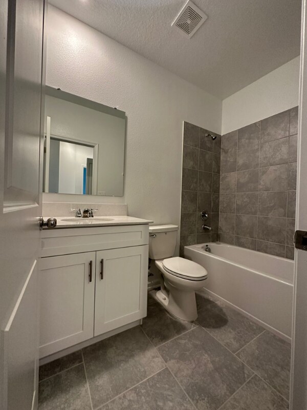 Building Photo - 7433 Stone Crk Trl