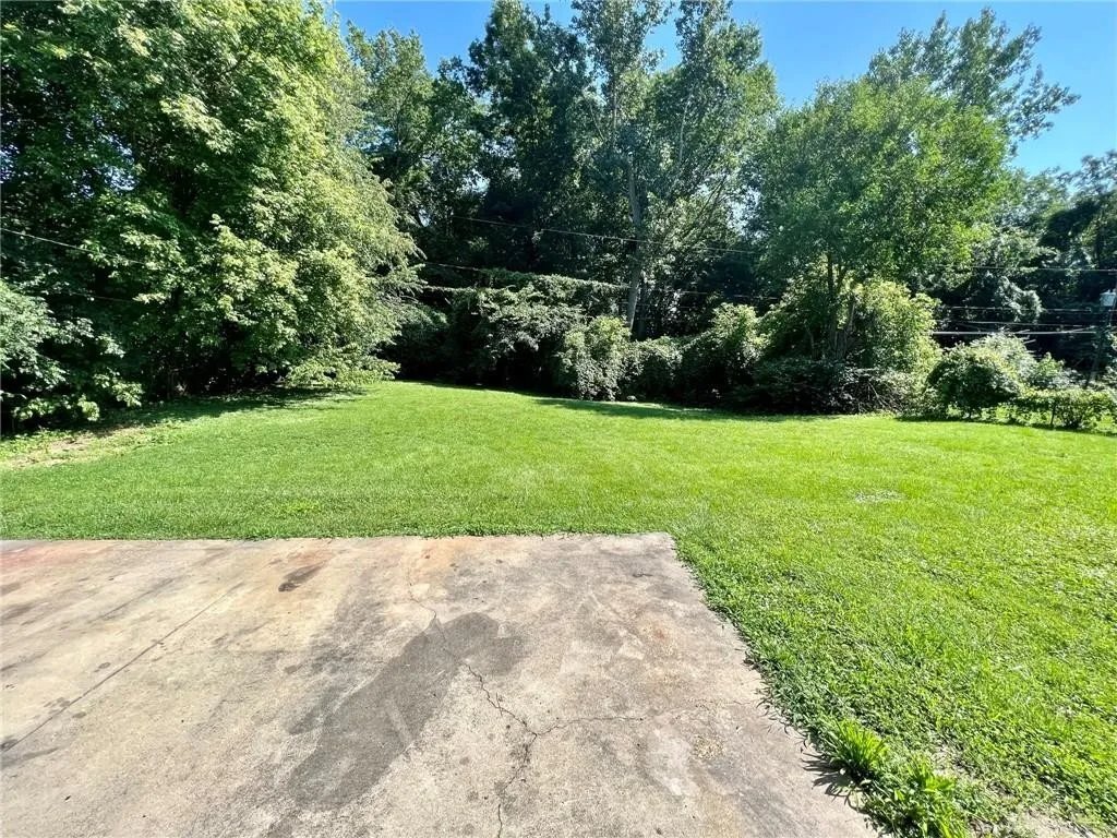 Building Photo - 3844 Lori Sue Ave