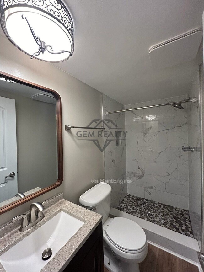 Building Photo - 100 Kendallwood Dr