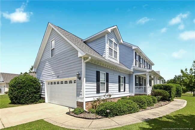 Building Photo - 420 Thorncliff Dr