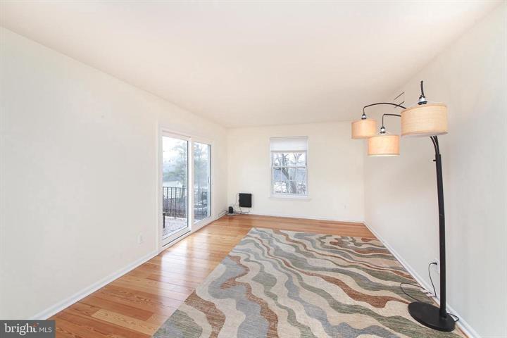 Building Photo - 146 Oberlin Ter