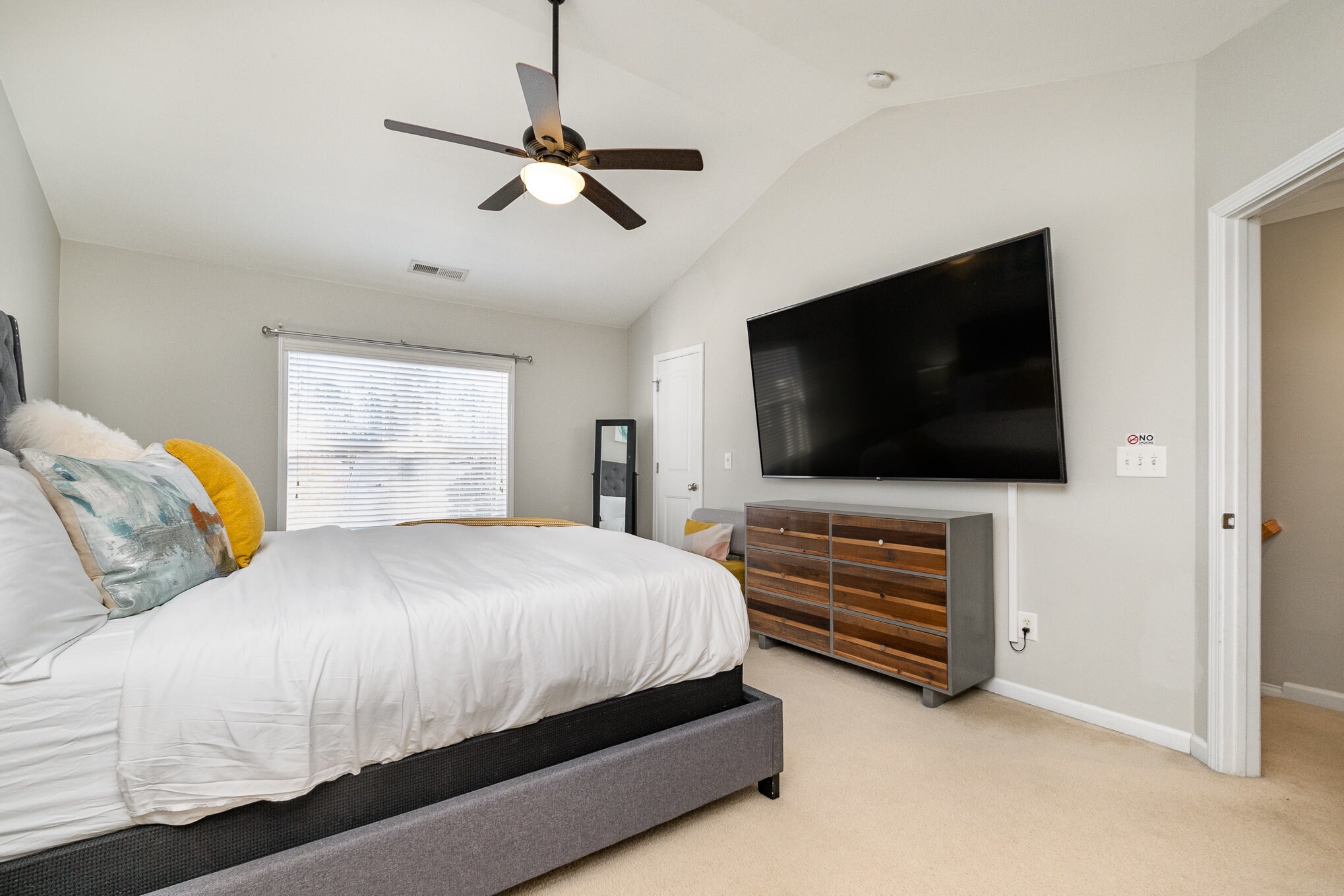 Building Photo - 4618 Merendino St