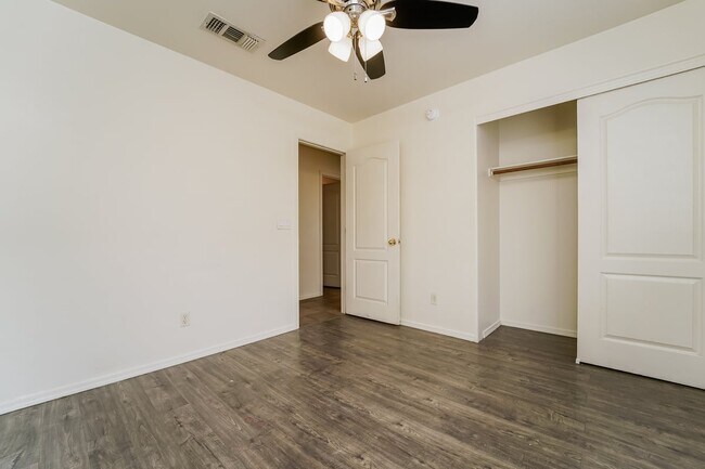 Building Photo - 5133 S Lavender Hills Ln