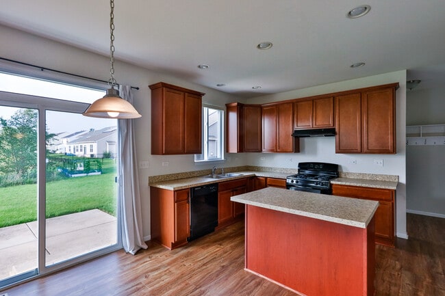 Building Photo - 2564 Retreat Cir