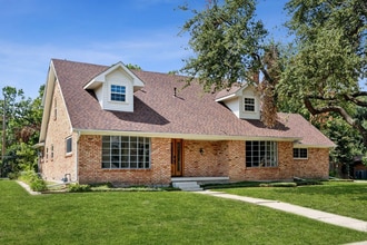 Building Photo - 3901 Niagara St