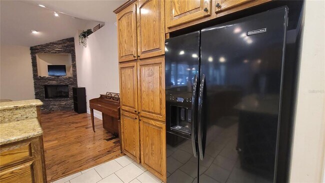 Building Photo - 8762 FL-26