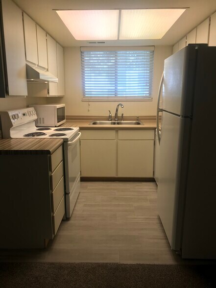 Building Photo - 4633 S Quail Vista Ln