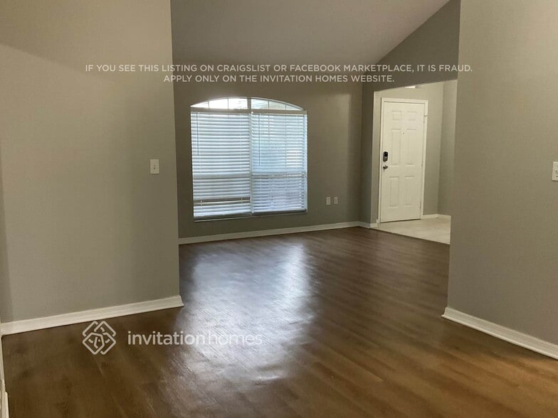 Building Photo - 1897 Crane Creek Blvd