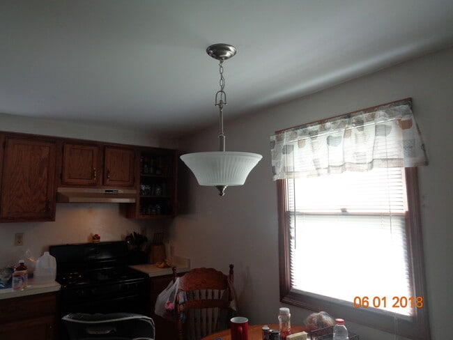 Building Photo - 1425 Como Park Blvd