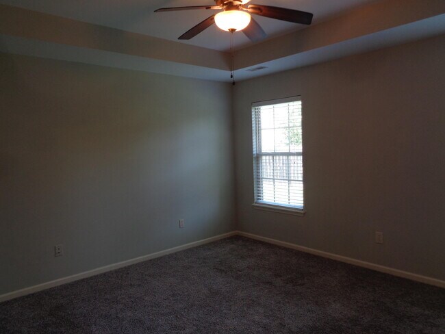 Building Photo - 5103 Grayling Ct