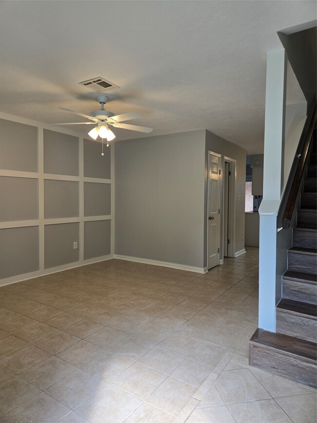 Building Photo - 1503 Ramada Dr